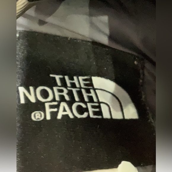 The North Face 700 Down Puffer Jacket 96 Retro Nuptse Red - Women’s Size S - Picture 4 of 4